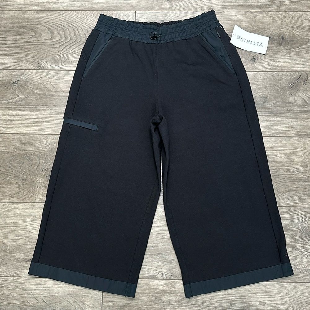 Athleta Triumph Hybrid Wide Leg Crop High‎ Rise Pants Black Size Small